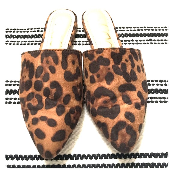 Vici Shoes - 2 for $18 -Cheetah Print Mules 🌟